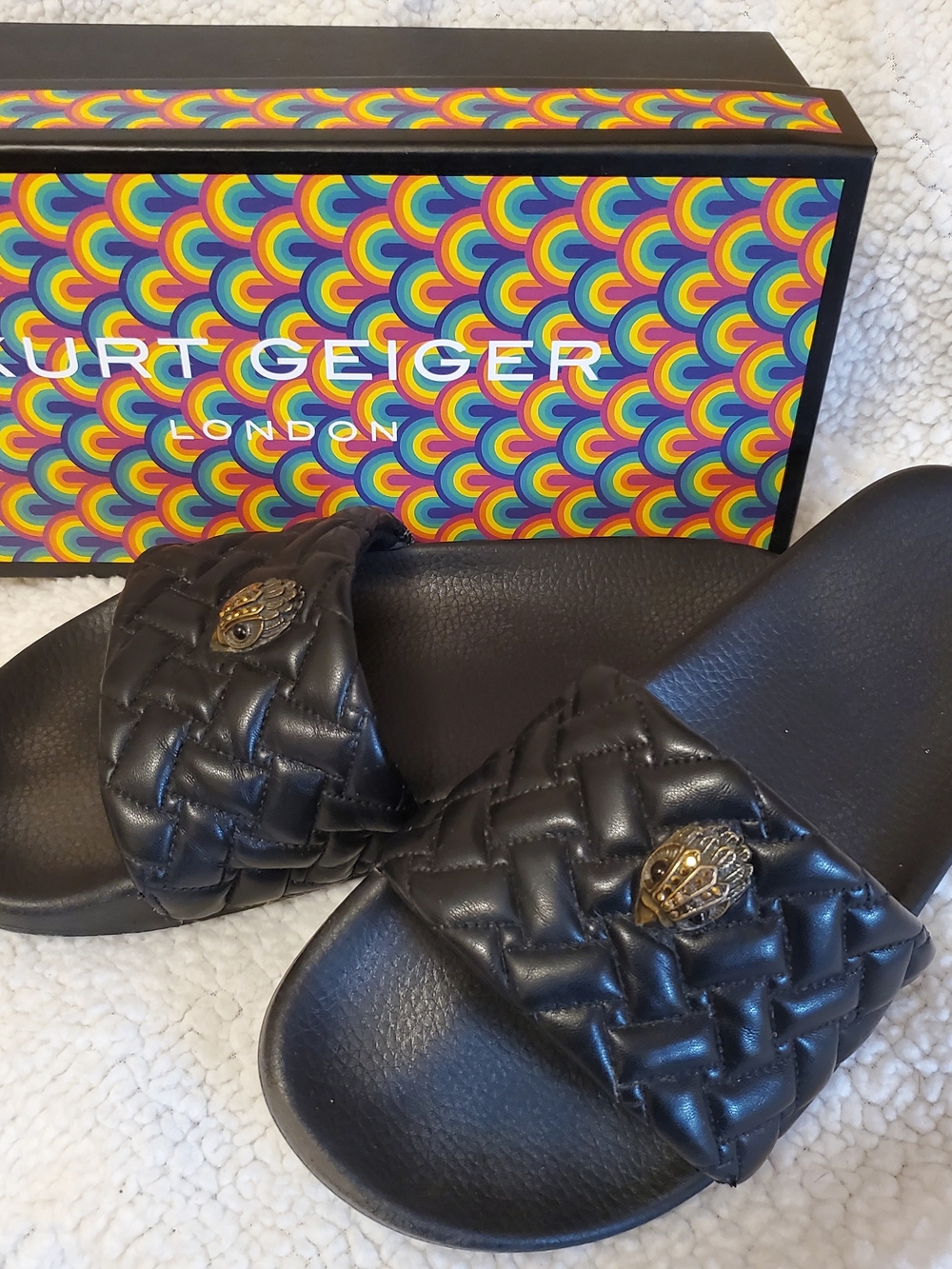 Kurt Geiger Womens Black Quilted Slide Sandals